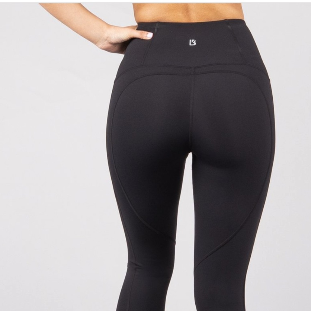 Buff Bunny Ferrari Leggings - Black